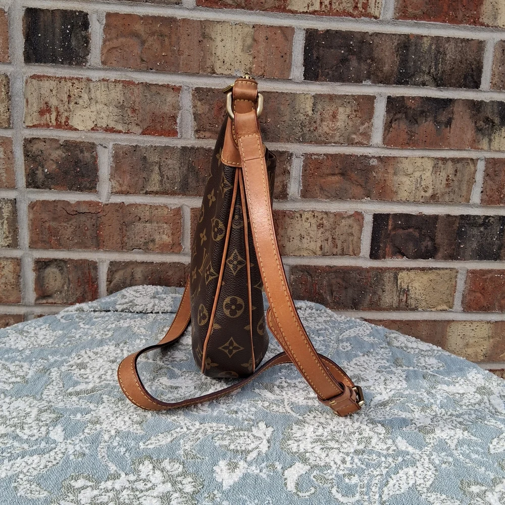 AUTHENTIC Louis Vuitton Odeon PM Monogram Crossbody Bag CA1089 Spain Vintage LV - Picture 6 of 17
